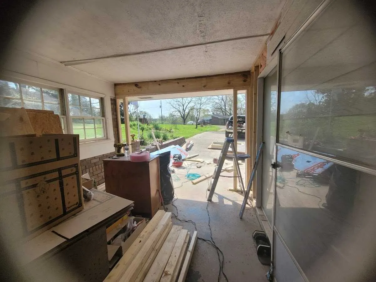 Air movers and dehumidifier for Drying & Dehumidification in Catasauqua